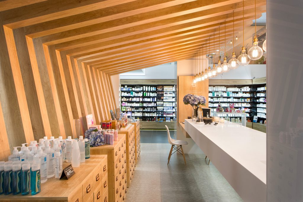 Desenho e reforma de farmacias