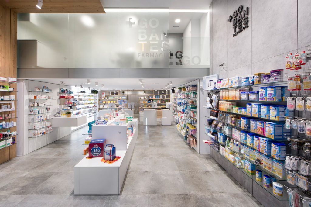 Colocar os produtos nos expositores