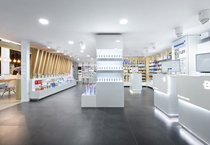 ZAP en la Farmacia Boulevard.