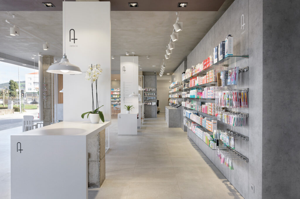 Cómo fidelizar clientes y la Farmacia Amparan.