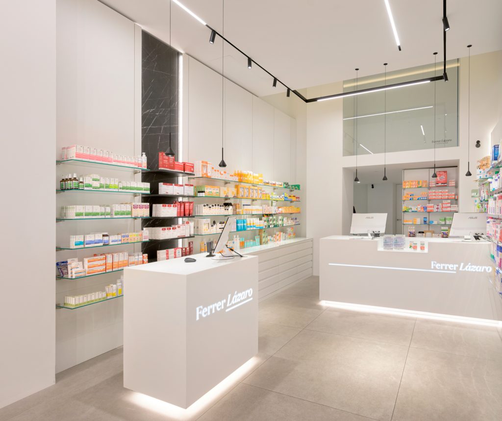 Farmacia Ferrer Lázaro.