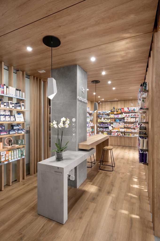 Área de consulta de Farmacia Cidoncha.