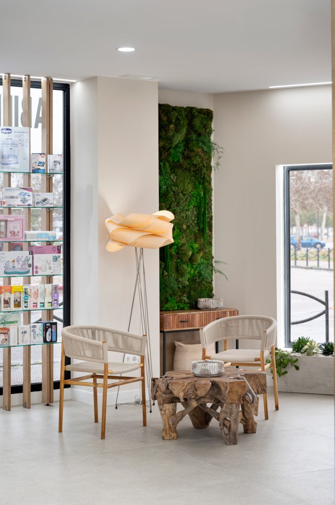 Farmacia Recio y sus zonas de espera relajantes.