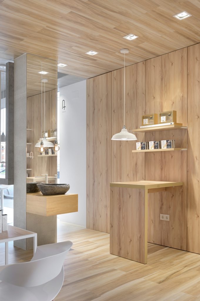 L'integrazione di design e sicurezza in farmacia: soluzioni innovative per spazi belli e protetti