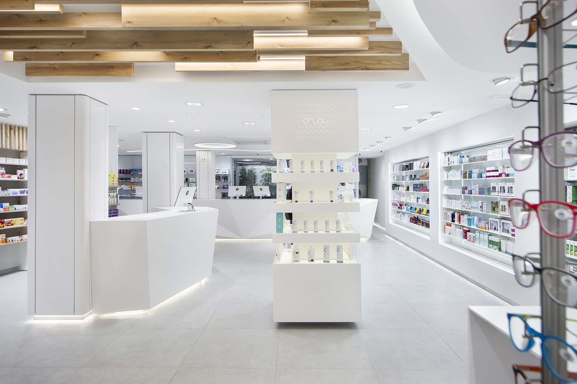 Proyecto de Farmacia Domenech 4