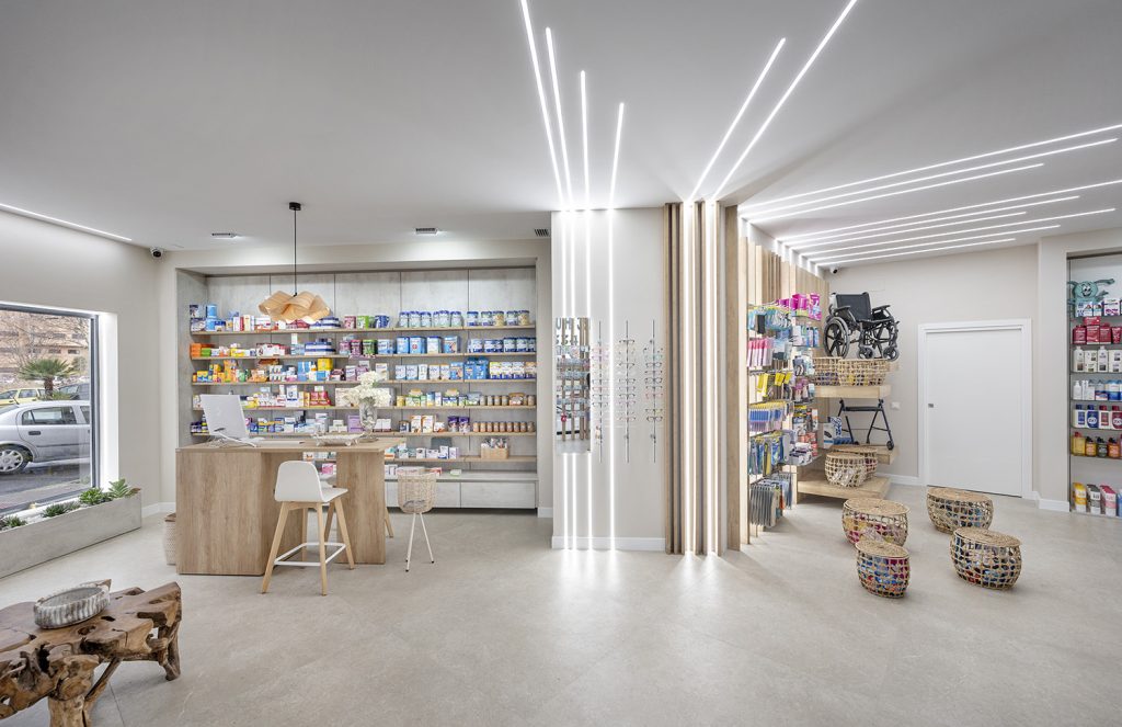 Zona de óptica en la farmacia Recio