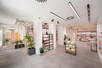Farmacia rediseñada sin obra integral, por Inside Pharmacy.