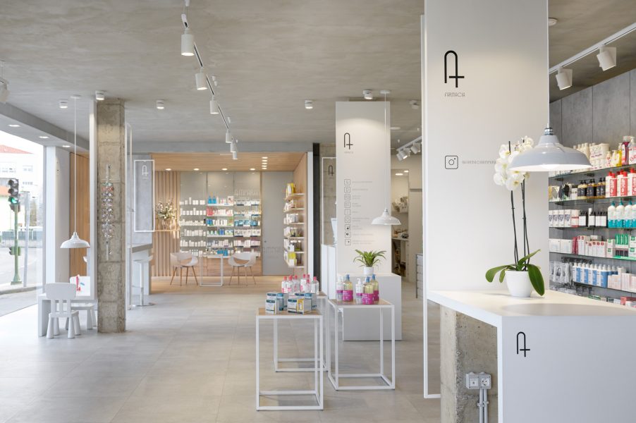 Diseño de la Farmacia Amparan